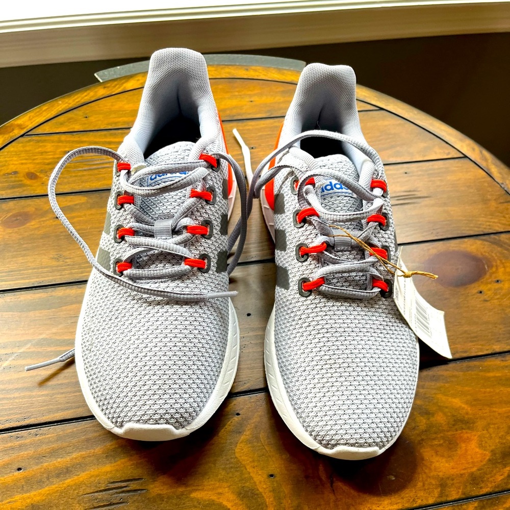 Brand new adidas boys shoes - size 3.5